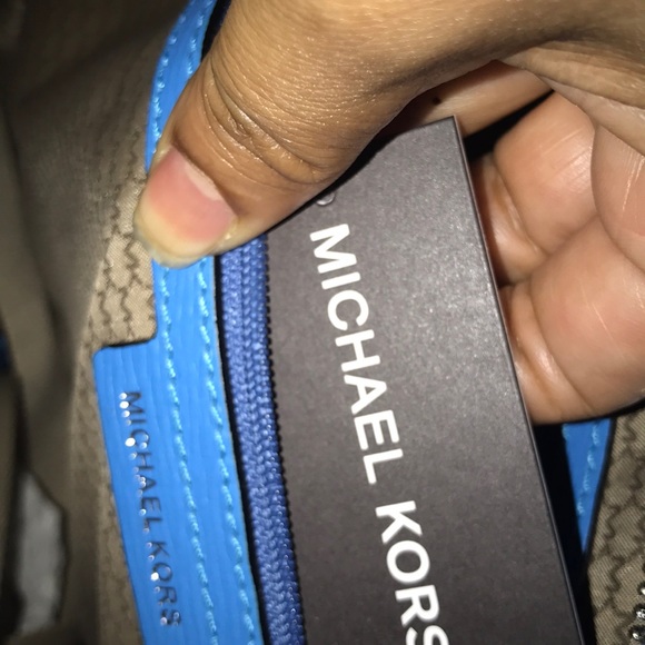 New  blue messengers for school.or to travel . Men - Picture 7 of 8